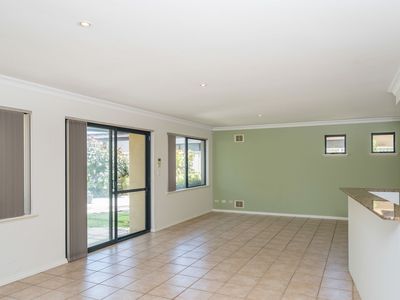 17 Maroubra Vista, Hillarys