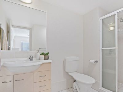 39 / 437 Golden Four Drive, Tugun