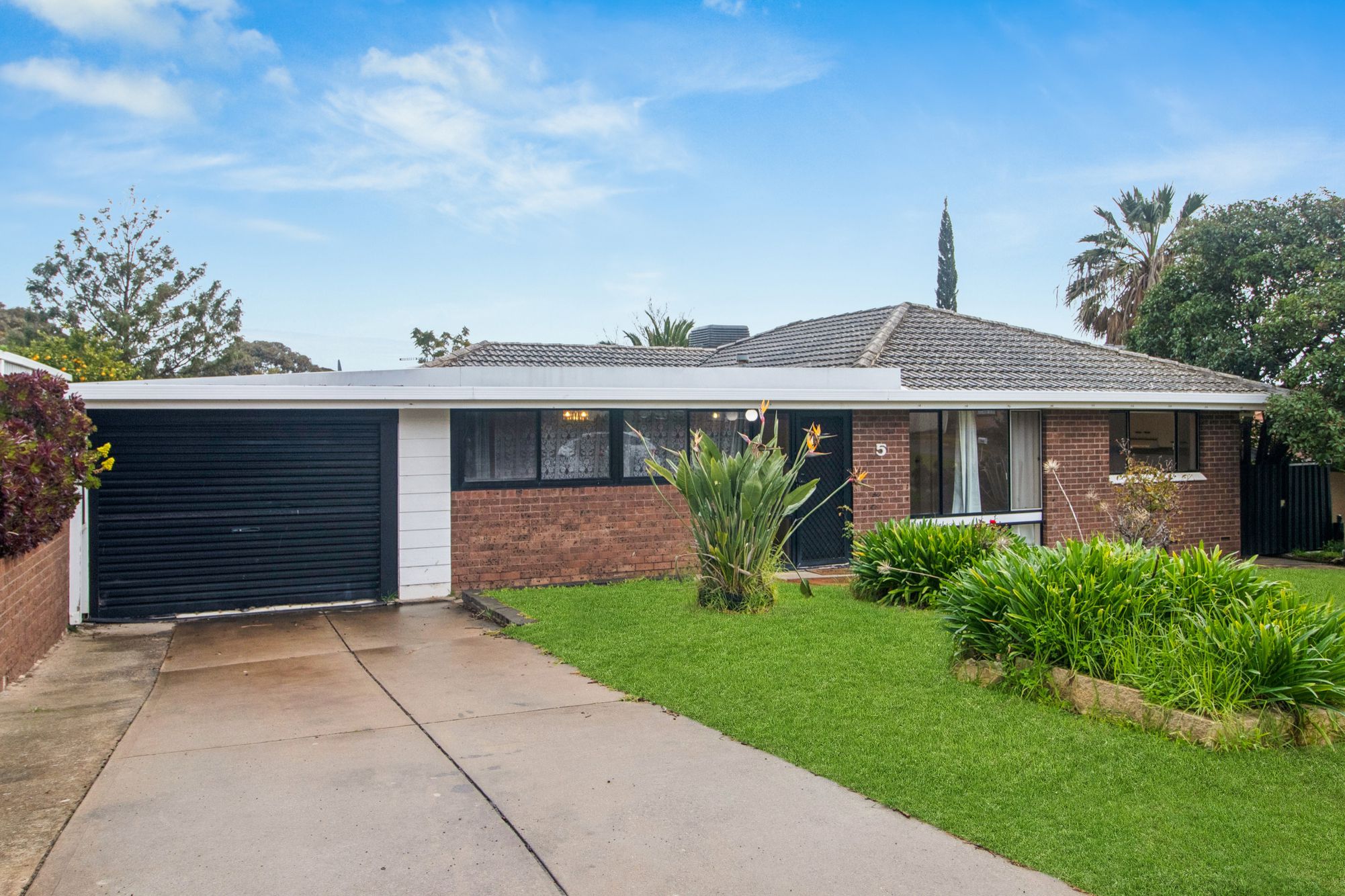 5 Sovereign Street, Hallett Cove