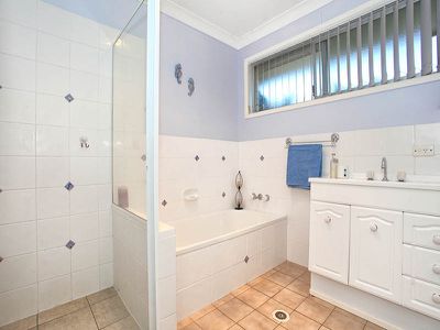 42 Riviera Avenue, Tweed Heads West