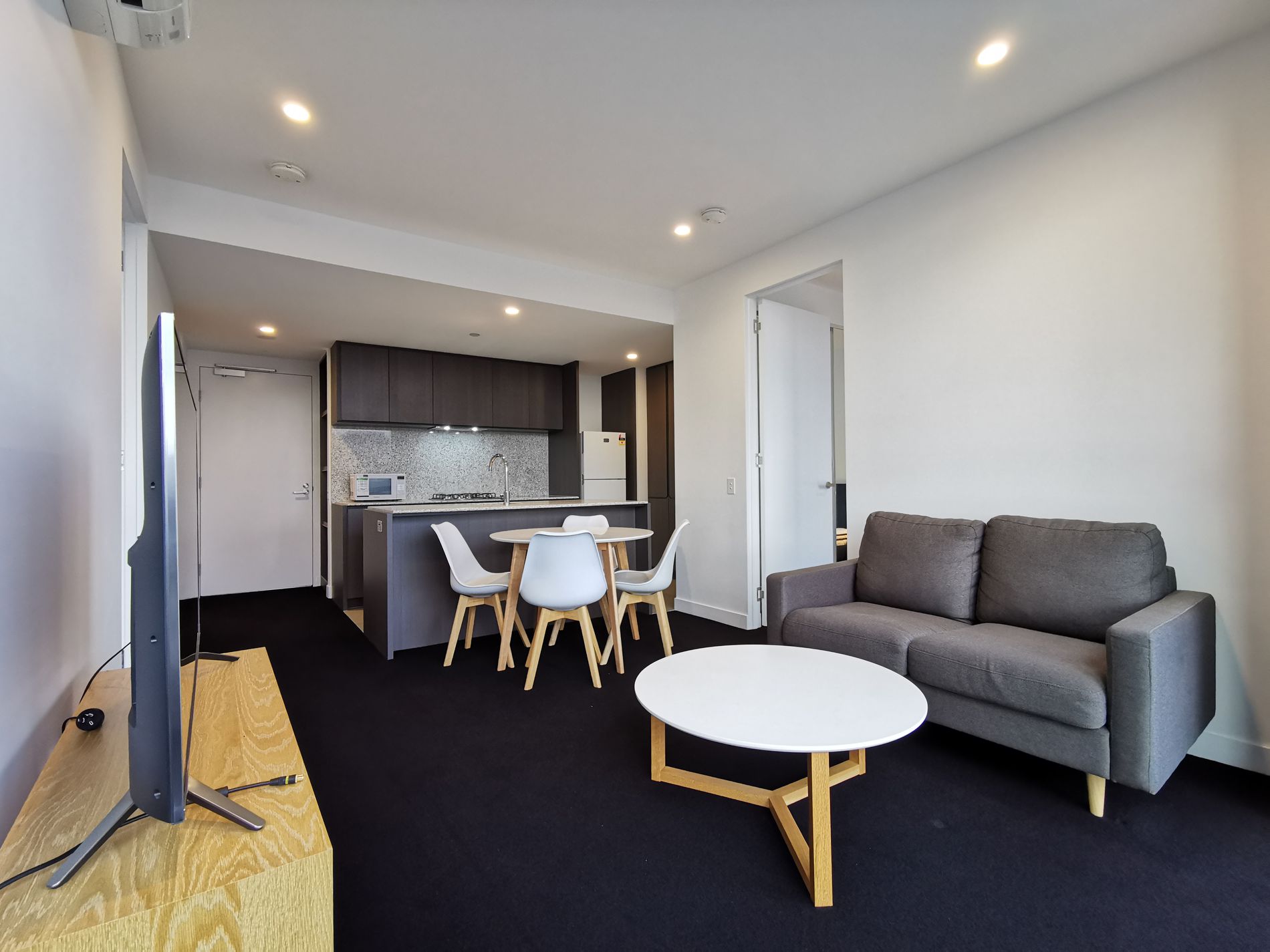 1112 / 160 Victoria Street, Carlton