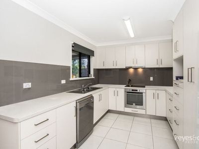 15 Banyan Court, Annandale