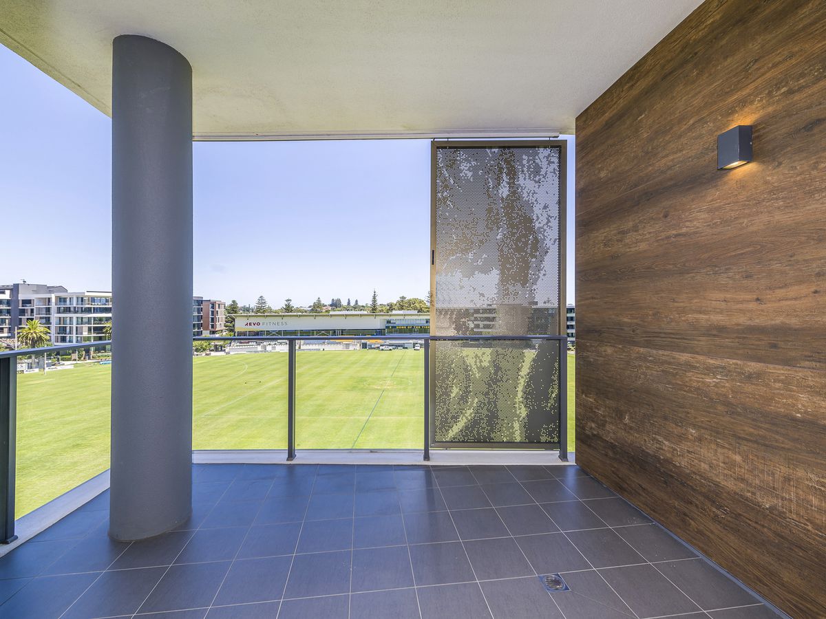 502 / 2 Tiger Way, Claremont