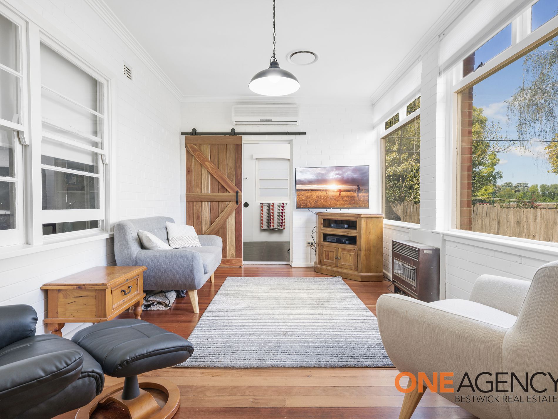 8 Russell Street, Bathurst