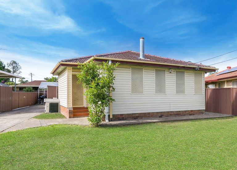 15 Southdown Street, Miller
