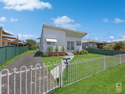 11 First Avenue, Toukley