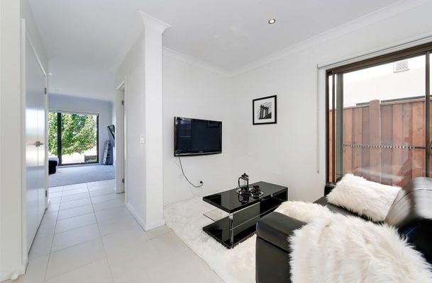 16 Rosette Parade, Mickleham