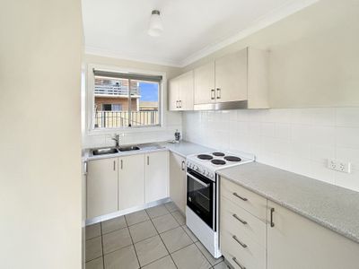 2 / 15 Reakes Avenue, Dubbo