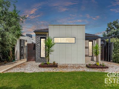 16 Frogmore Lane, Cranbourne North