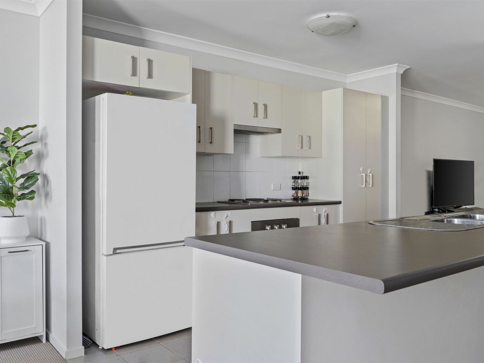 20 & 20a Bolwarra Avenue, Ulladulla