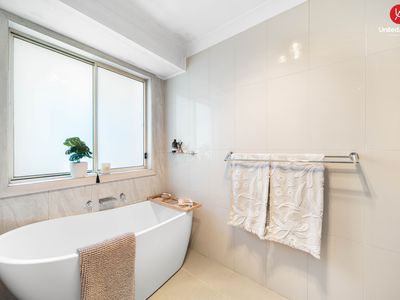 9 Miriam Street, Wilton