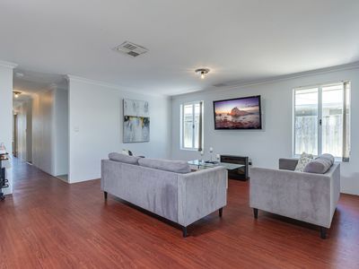 16 Harford Grove, Yanchep