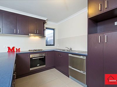 5 Rag Holmes Street, Macgregor