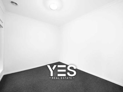 8 Pienza Road, Clyde