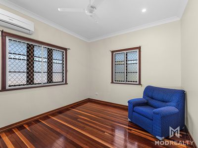 121 Brisbane Road, Booval