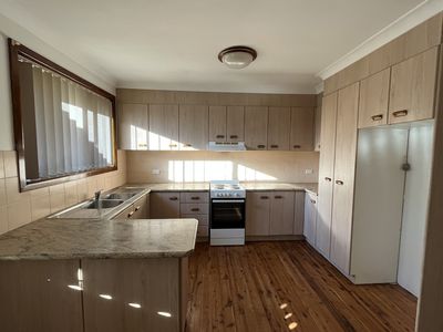 47 Shipton Crescent, Mount Warrigal