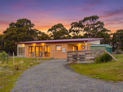 47 Gerzalia Drive, George Town