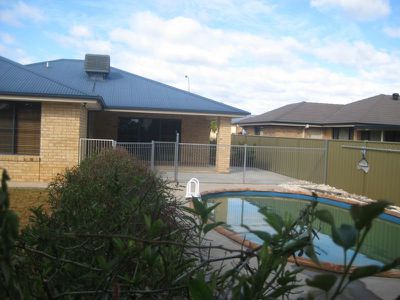 12 Cardiff Arms Avenue, Dubbo