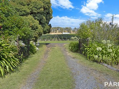 8 Upper McEwans Road, Legana