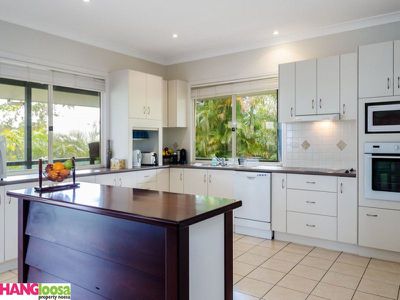 8 Dirum Court, Tewantin