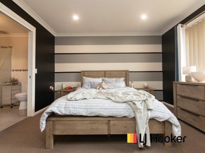 12 / 5 John Brass Place, Dubbo