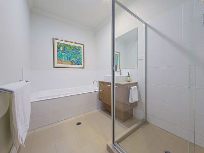 4 Thomson Place, Wakerley