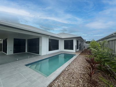 47 Seaside Parade, Palm Cove