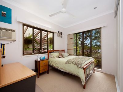 32 River Park Drive, Annandale