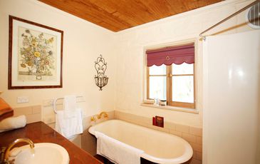 43 Leadbetter Road, Beaconsfield Upper