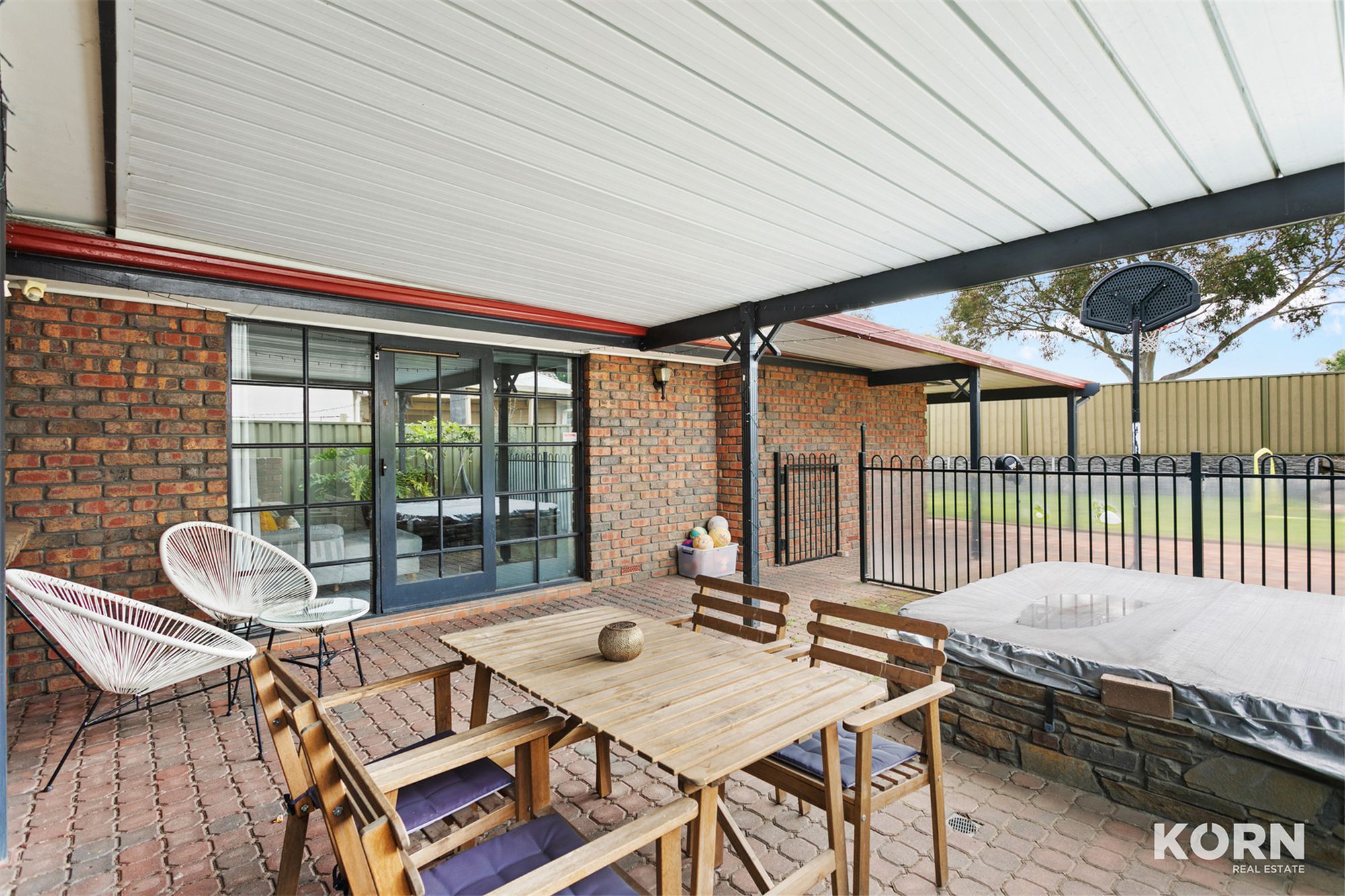 16 Lapwing Street, Hallett Cove