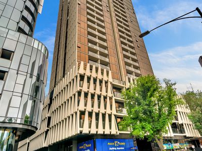 512 / 33 MacKenzie Street, Melbourne