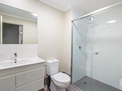 8 / 5 Dunlop Road, Blue Haven