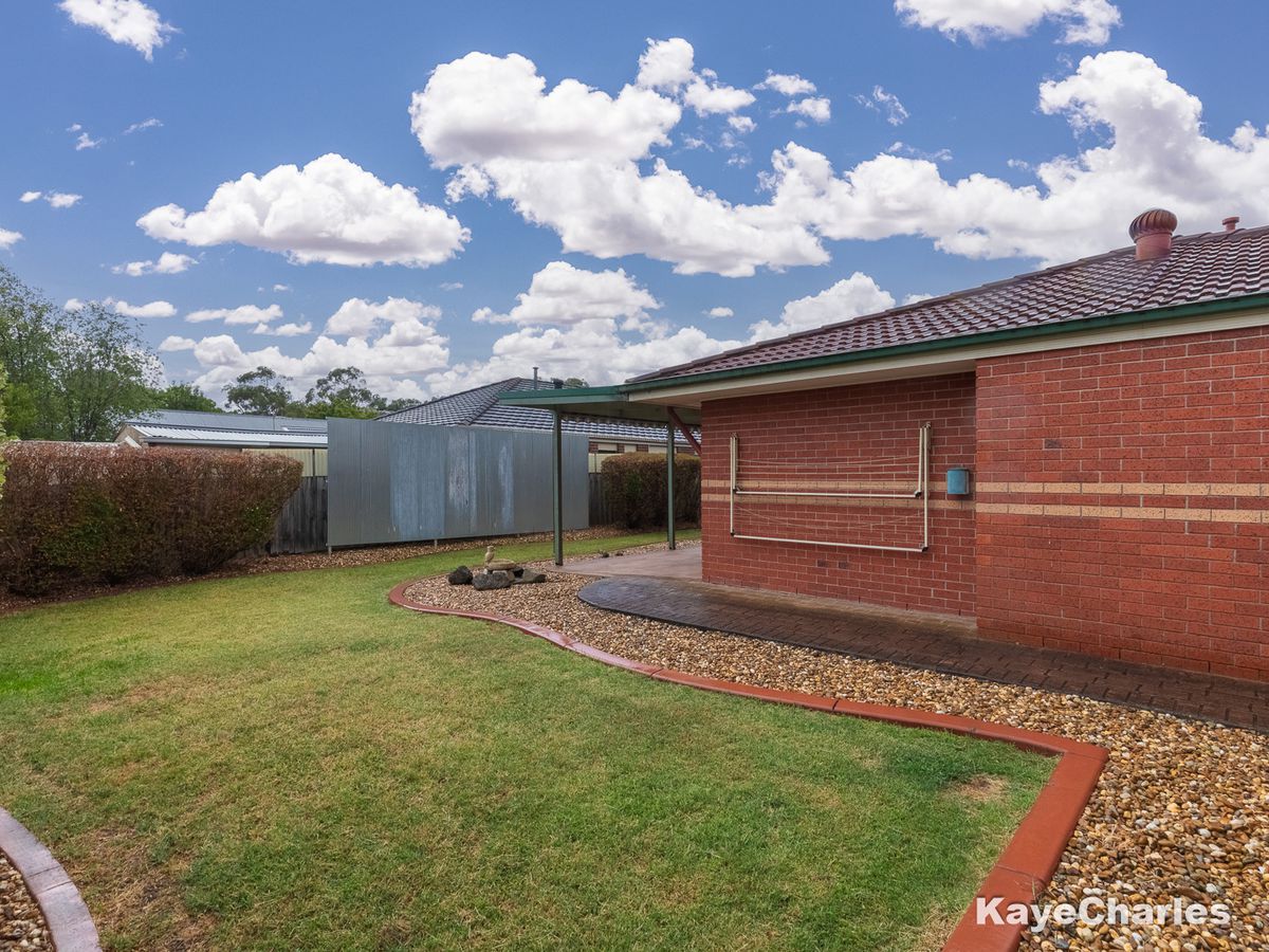 22 Lakeview Terrace, Beaconsfield