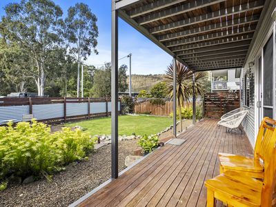 1 / 93 Lowes Road, Garden Island Creek