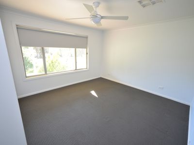 69 Woodward Street, Parkes