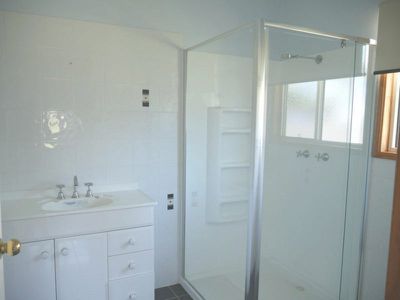 8 Short Street, Wooroolin