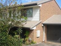 23 / 96 Smith Road, Woodridge