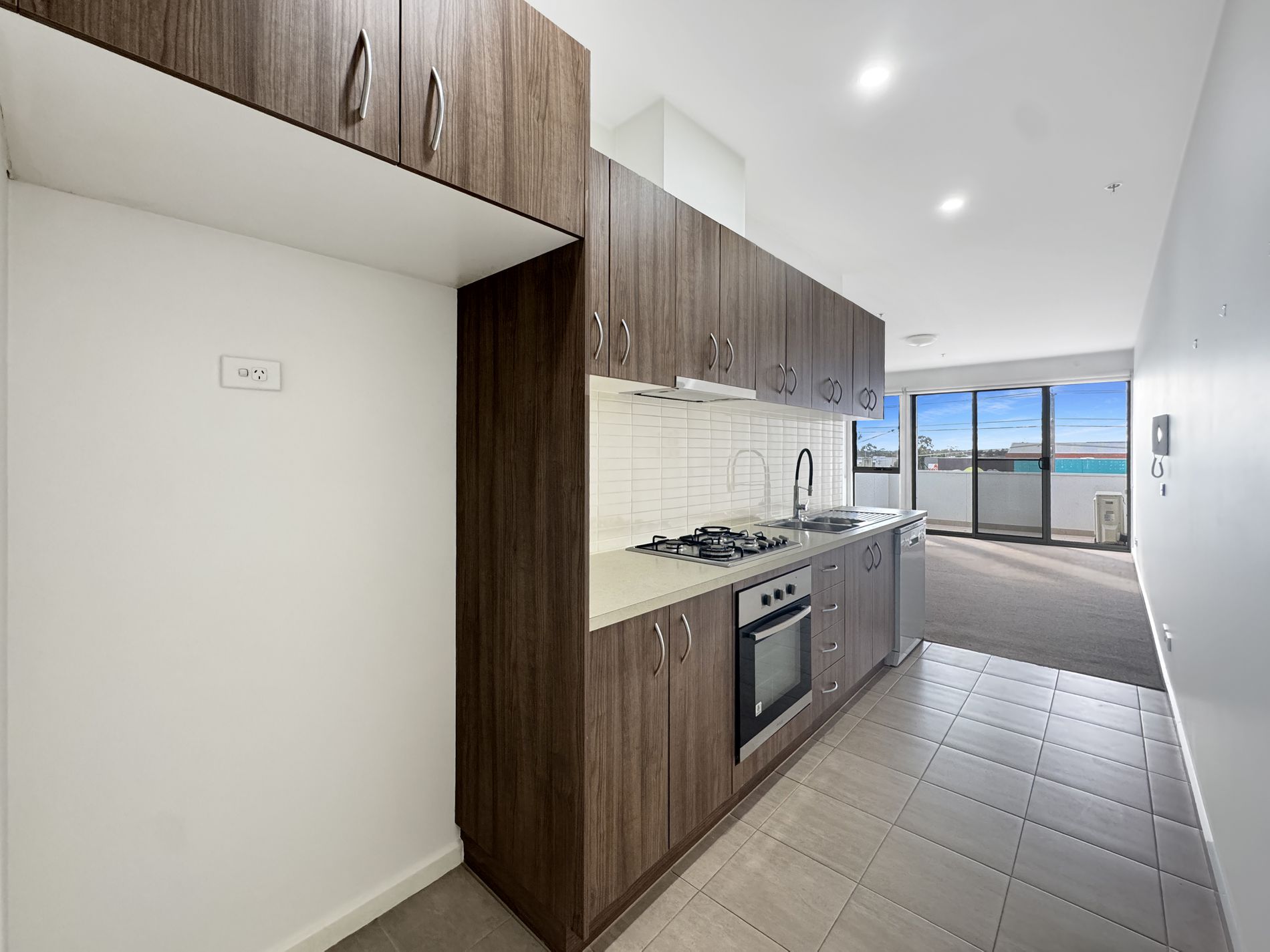 217 / 251 Ballarat Road, Braybrook