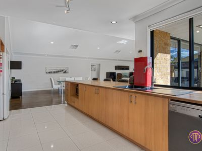 9 Tuart Court, Thornlie