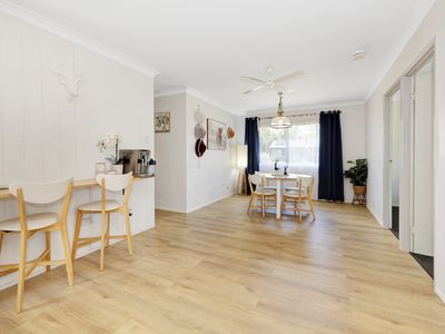 18 Octagonal Crescent, Kelso