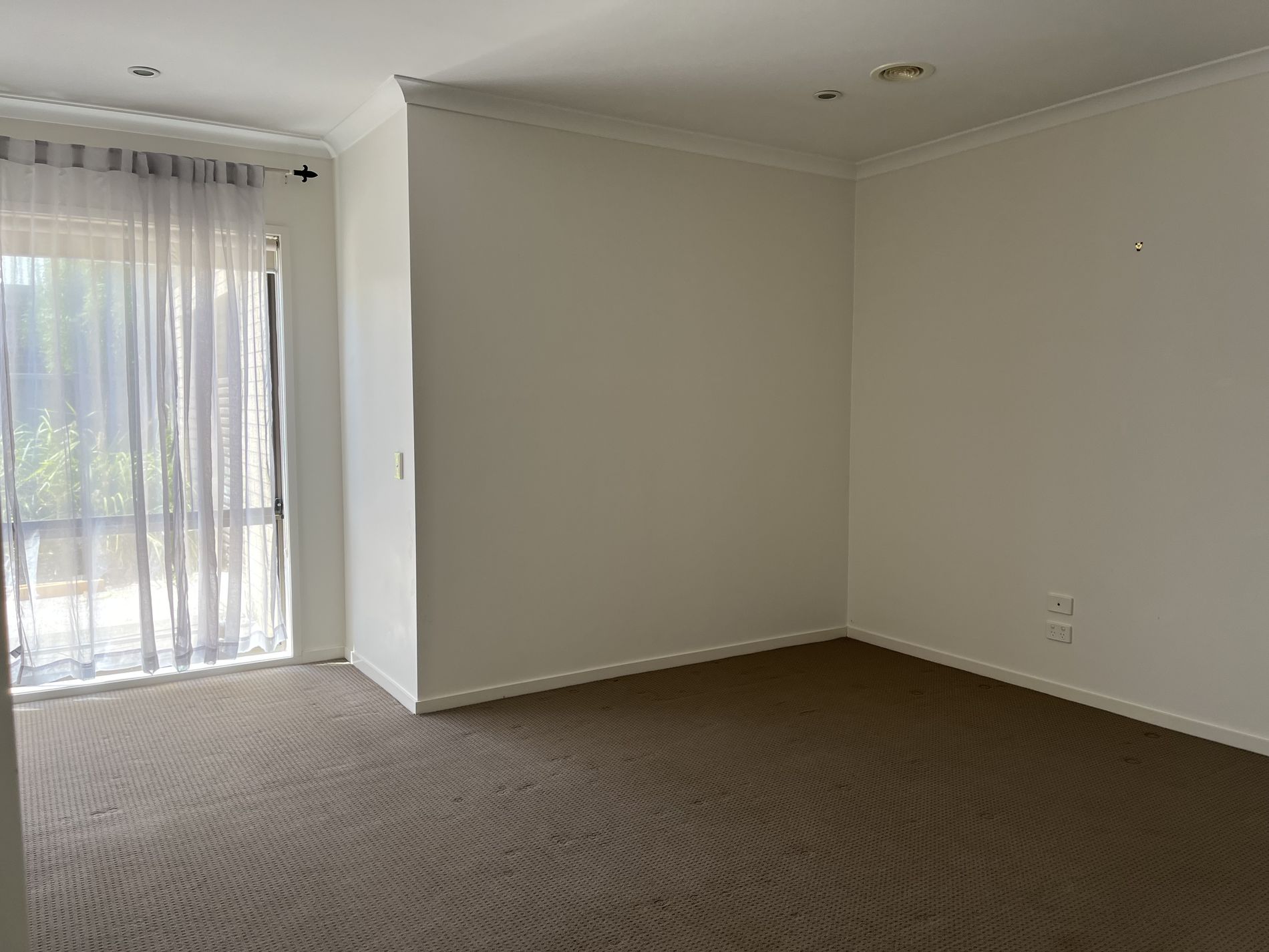 11 Grebe Court, Lara