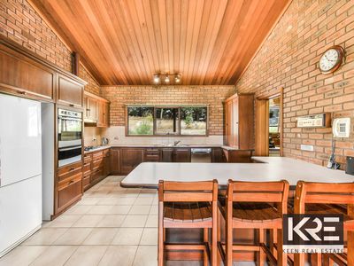 146 Gulf Road, Yarra Glen