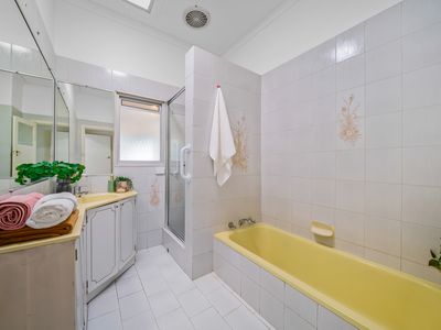 94 Brookdale Street, Floreat