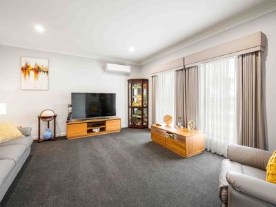 16 Mickail Court, Mount Gambier