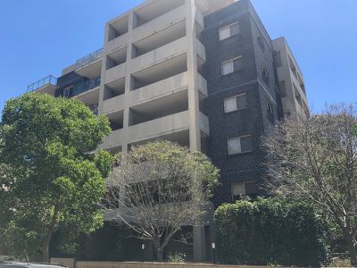 71 / 33-39 Lachlan St, Liverpool