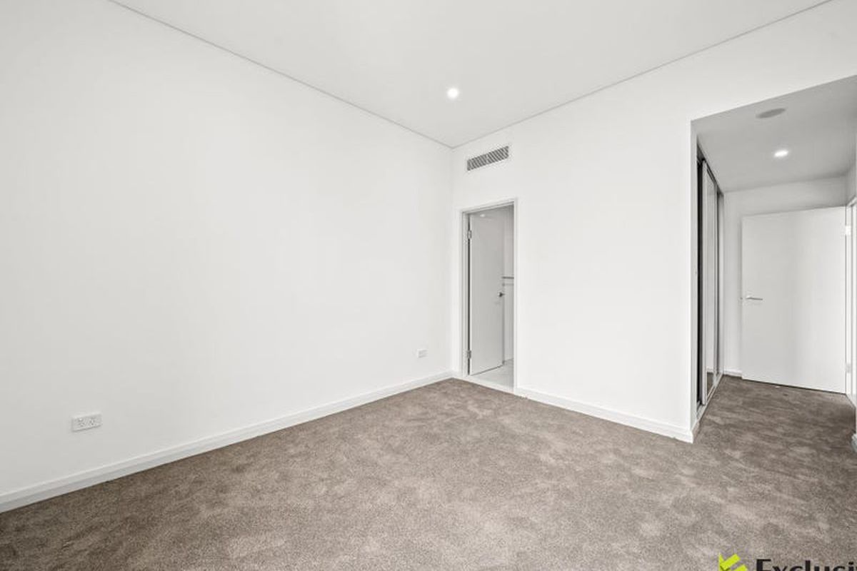 701 / 10-14 Smallwood Avenue, Homebush