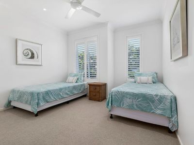 12 Sawgrass Court, Peregian Springs