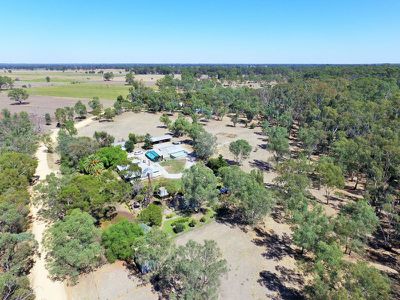 314 River Road, Murrabit