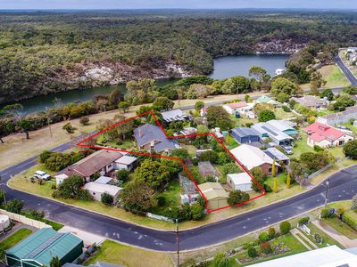 20 Dry Creek Road, Donovans