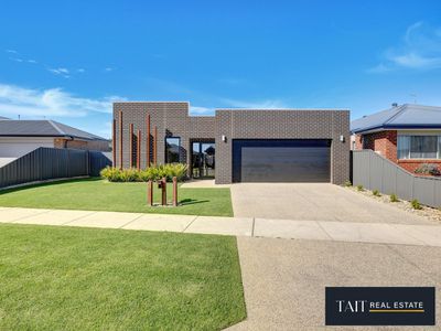 22 Currawong Drive, Wangaratta